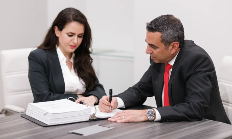 Your Guide to Finding Trusted Auto Accident Lawyers in Albuquerque